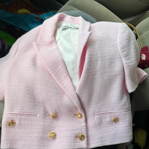 Zara Pink Short-Sleeve Blazer - Picture 3 of 3